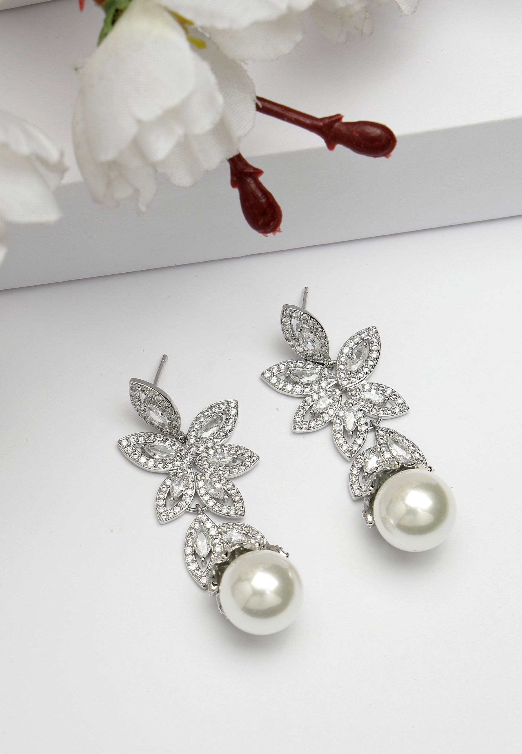 Zirconia hule blomster dangler