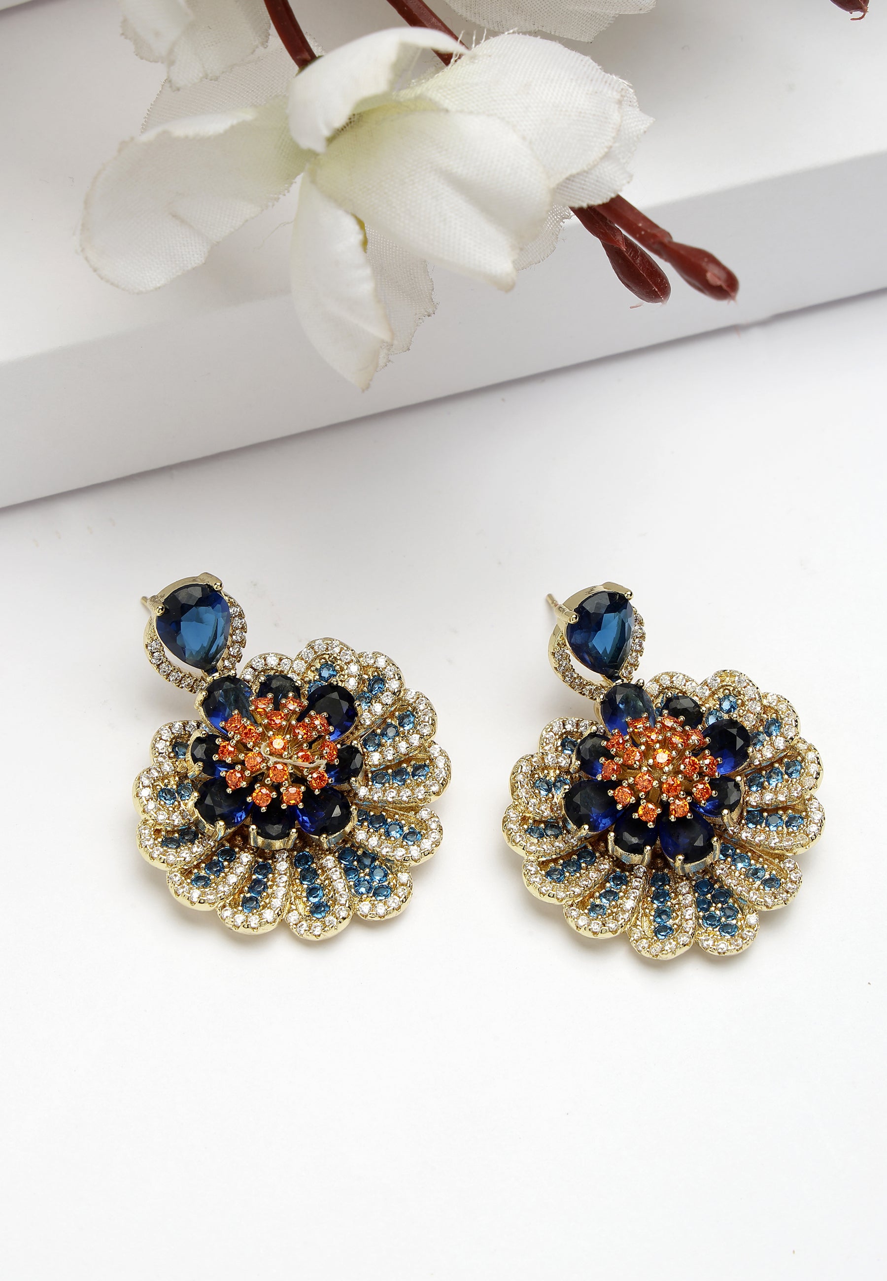 Boucles d'oreilles pendantes doubles fleurs