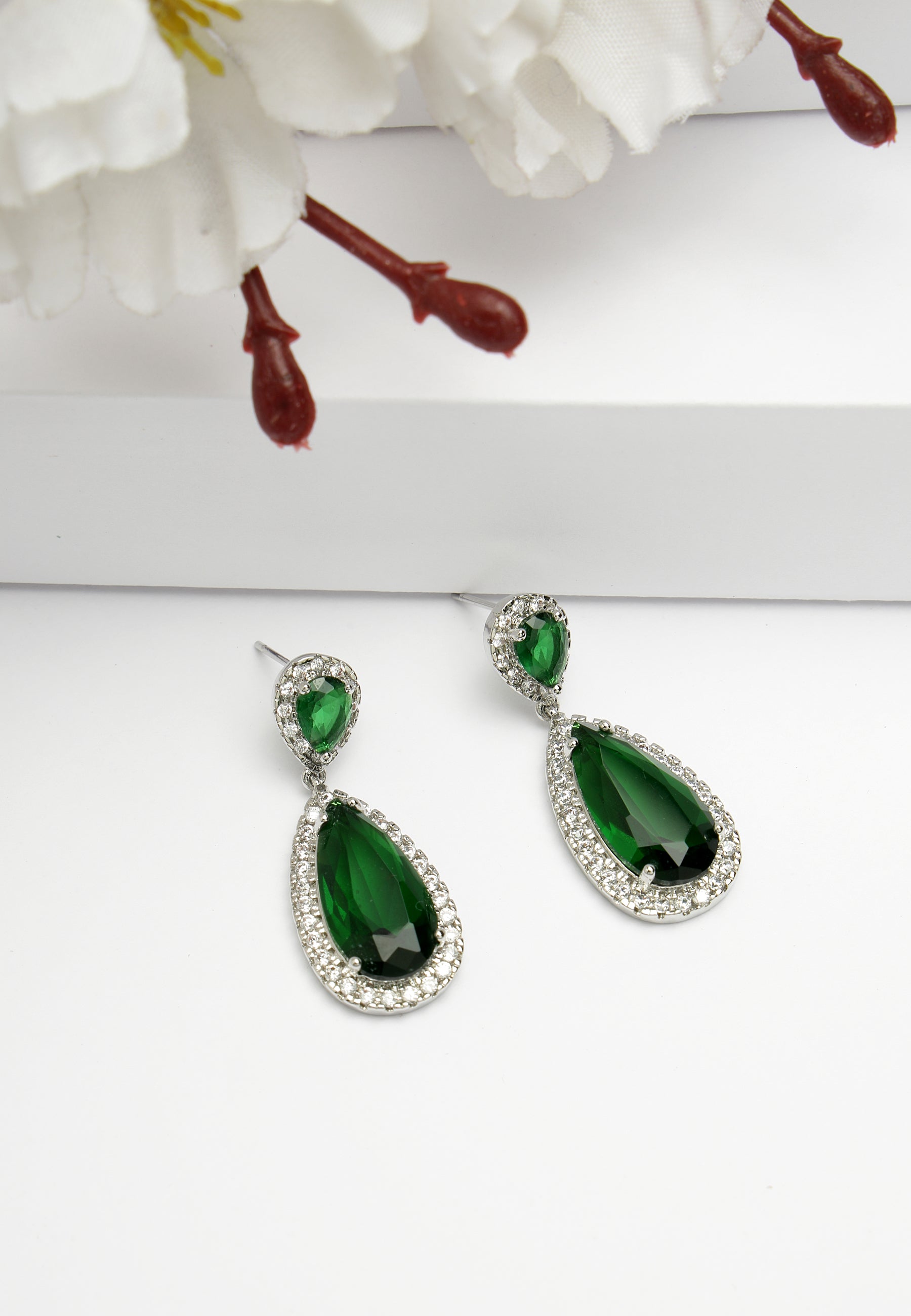 Zirconia Drop Earrings In Green