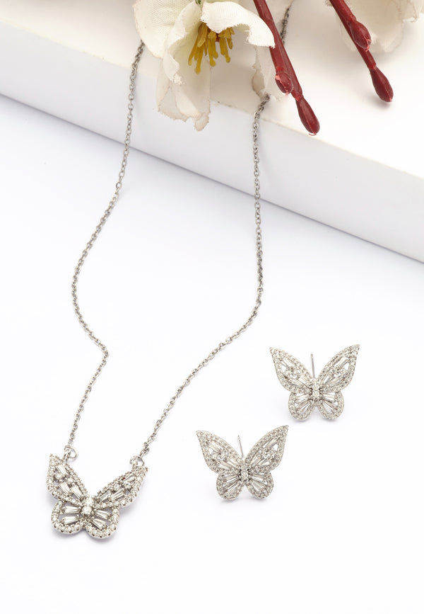 Conjunto de Pendientes y Collar de Mariposa Caprichosa