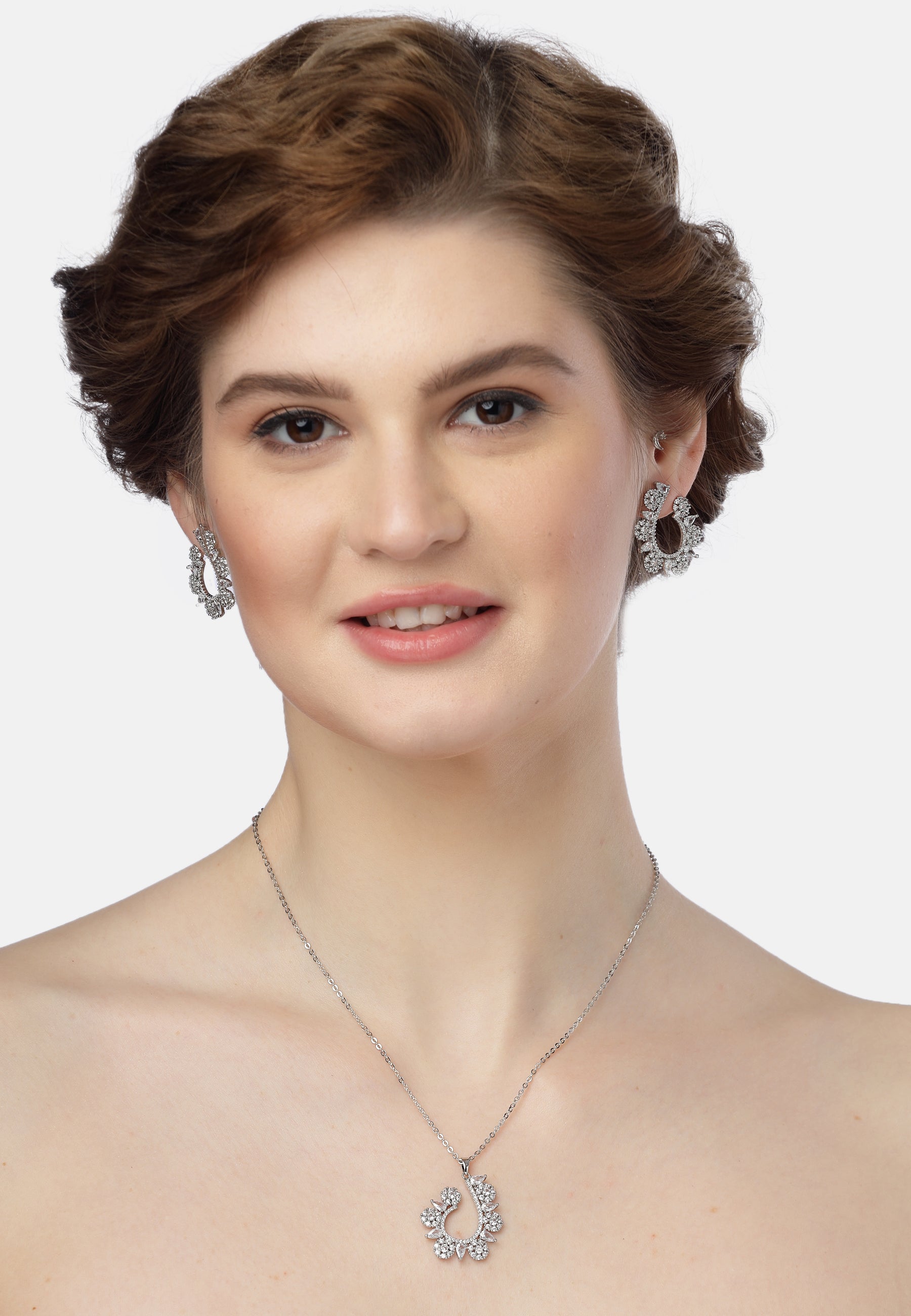 Dainty Floral Earrings and Necklace Set