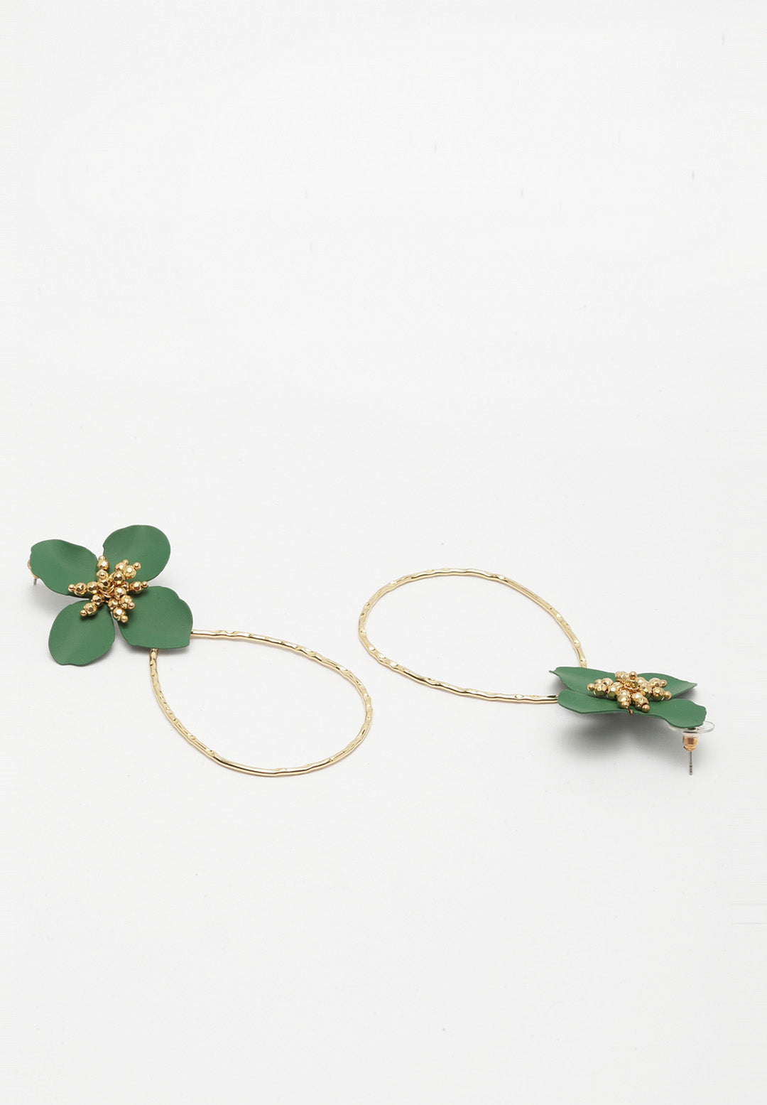 Plush Gold-Plated Flower Earrings